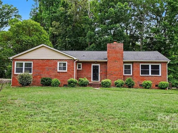 217 Oakwood Ave, York, SC 29745