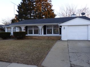 1913 75th St, Kenosha, WI 53143