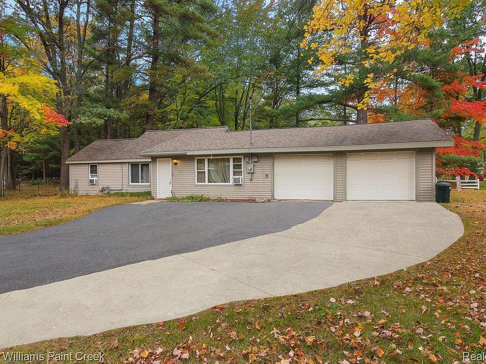 1st image of 1781 Pine Dr