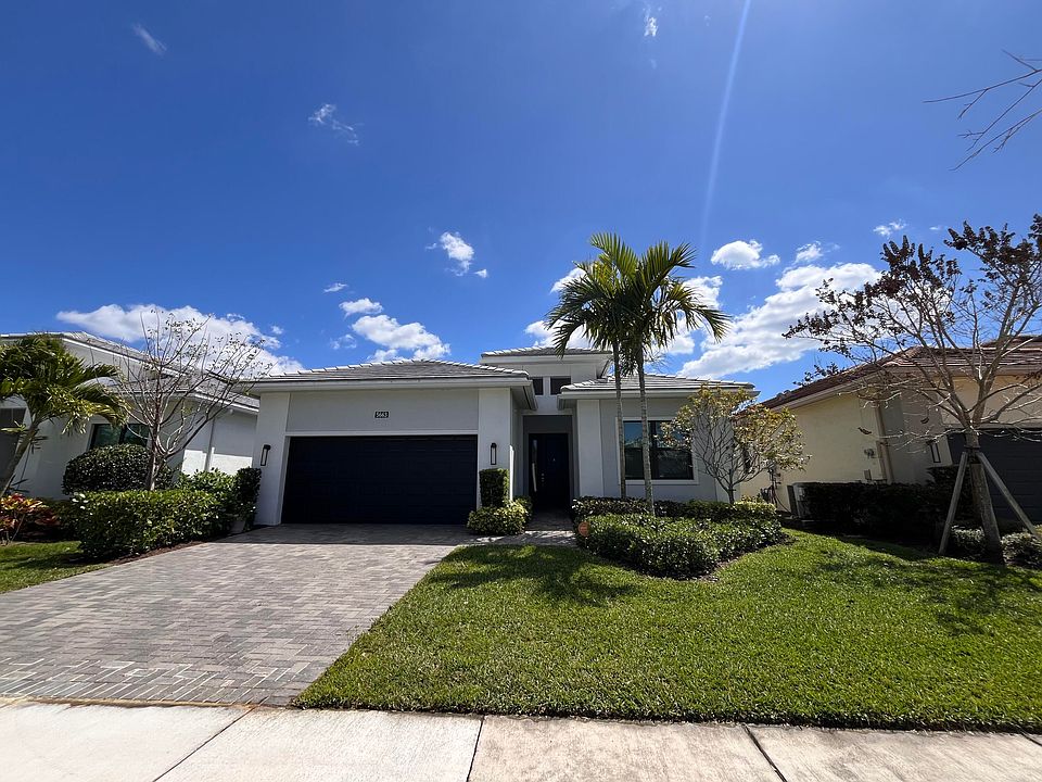 1st image of 5663 Saint Armands Way