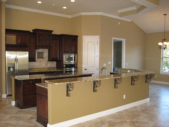 5th image of 1997 Fontainebleau Ct