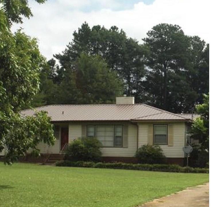 1st image of 1209 Woodland Dr