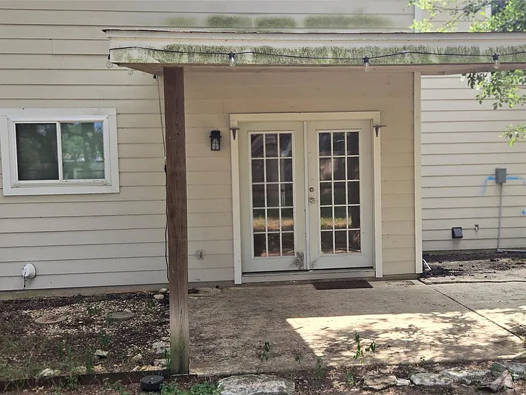 2800 Norfolk Dr — Photo 4