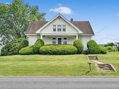 411 E Main St, Hegins, PA, 17938
