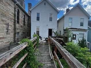 1017 Gaskill Ave, Jeannette, PA