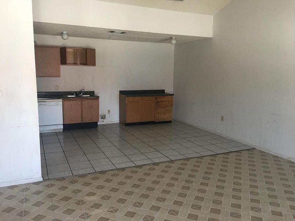 1st image of 4106 Lennox APT 4