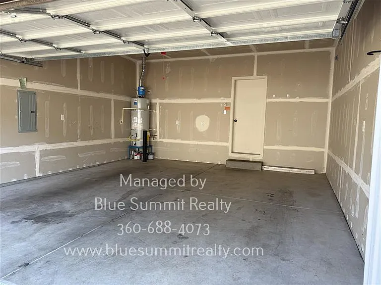 4335 Crestone St NE — Photo 22