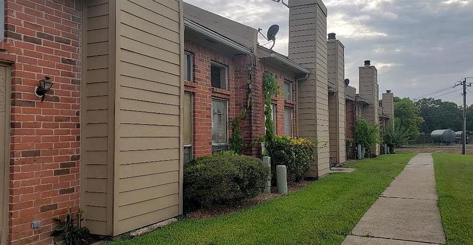1st image of 3006 Gilmar Dr