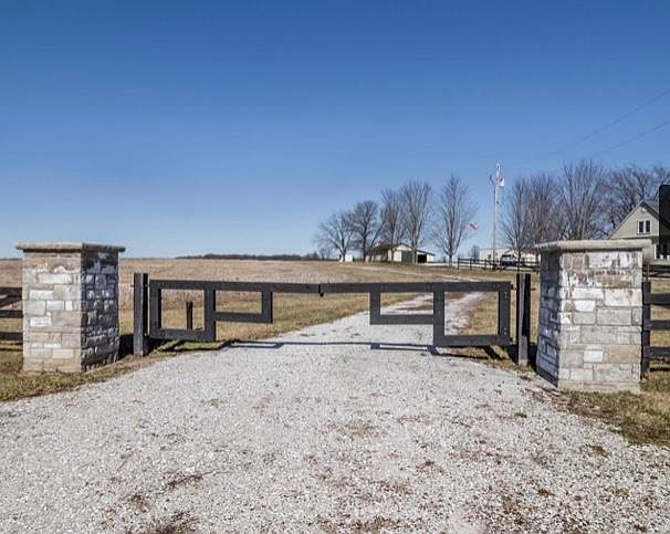 1st image of 11395 E Highway Ww #1