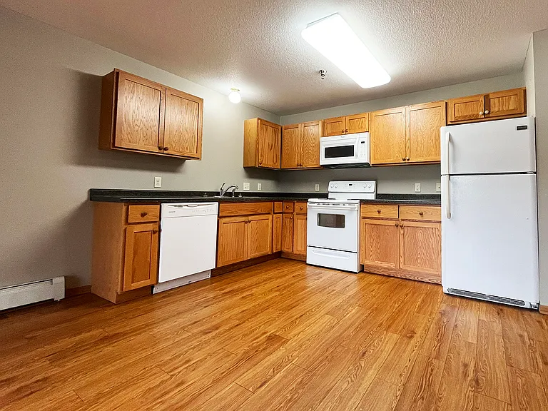 Ashley Estates — Photo 38
