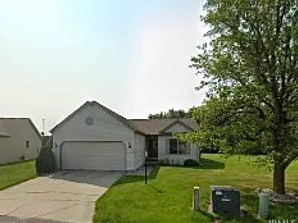 1514 White Pine Ct, Goshen, IN 46526