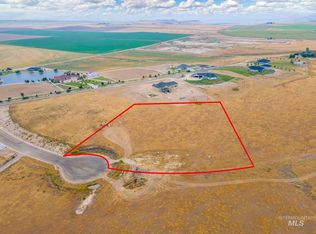 9271 Crystal Quartz Dr, Nampa, ID 83686