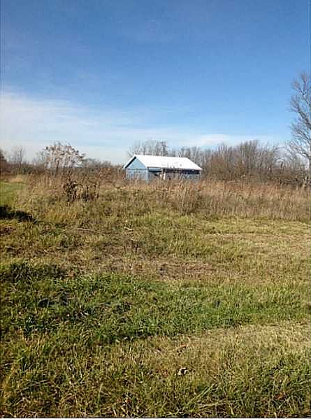 2nd image of 2380 S Elm Tree Rd