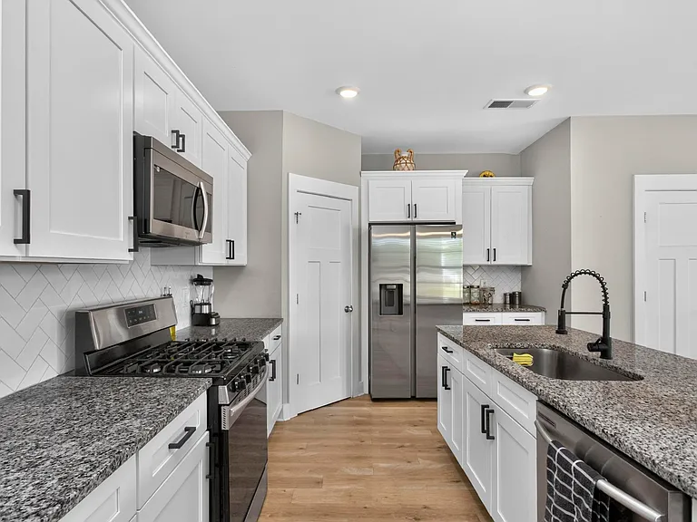 1525 White Tip Ln — Photo 19