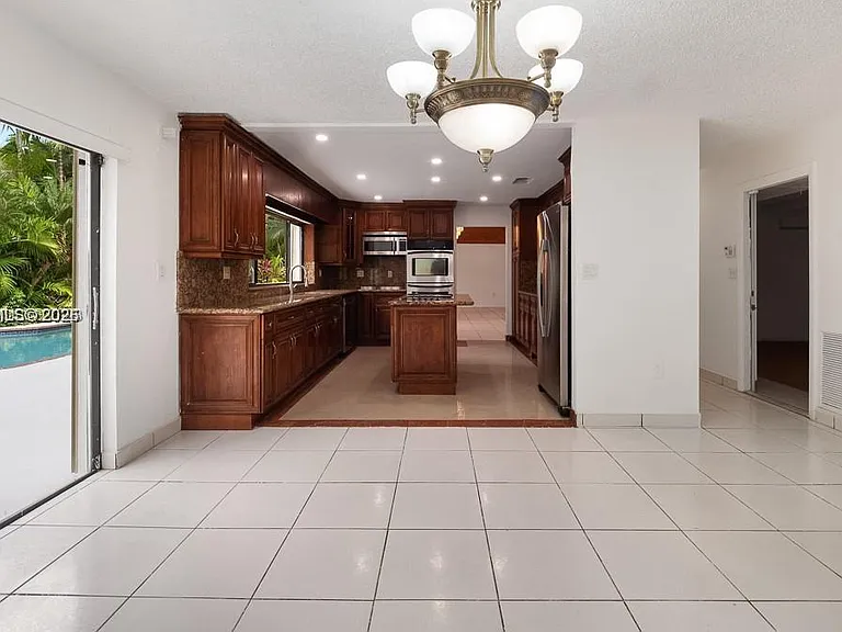 14251 SW 107th Ter — Photo 16