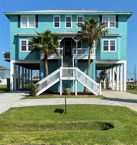 18715 Warrior Dr, Galveston, TX, 77554