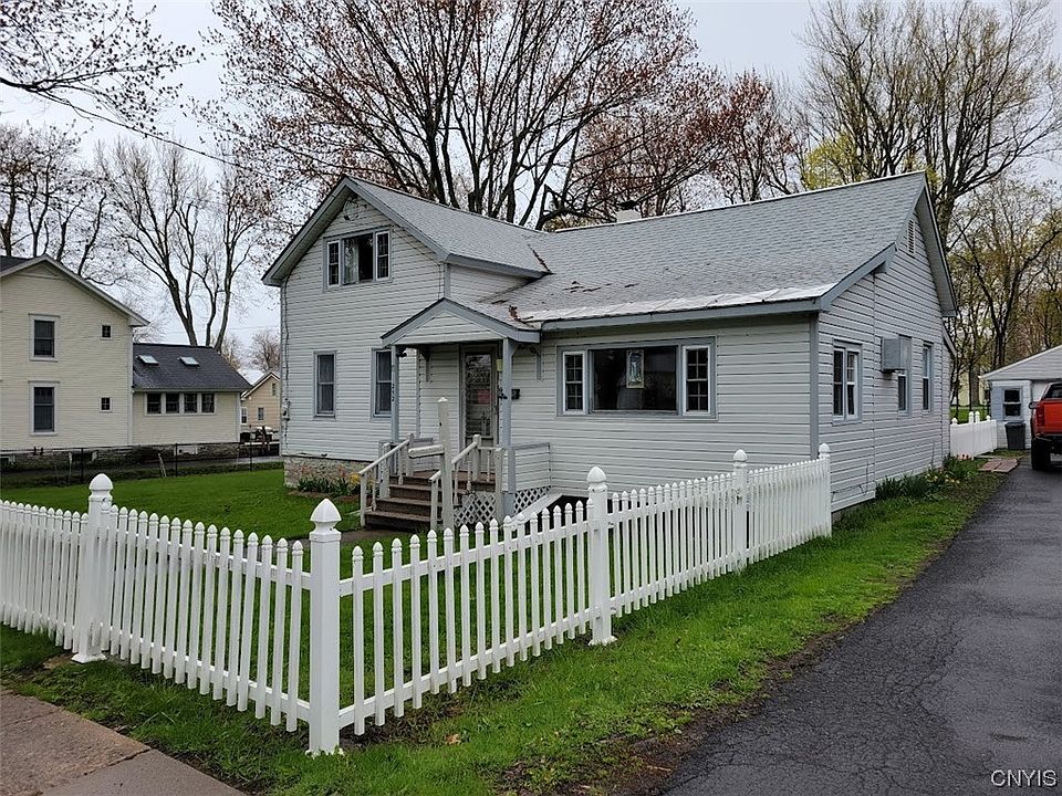 252 S James St, Cape Vincent, NY 13618 Zillow