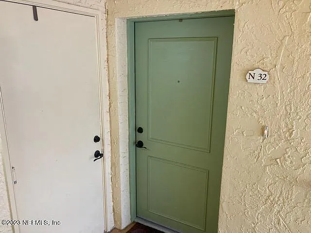 201 25th Ave S #N32 — Photo 3
