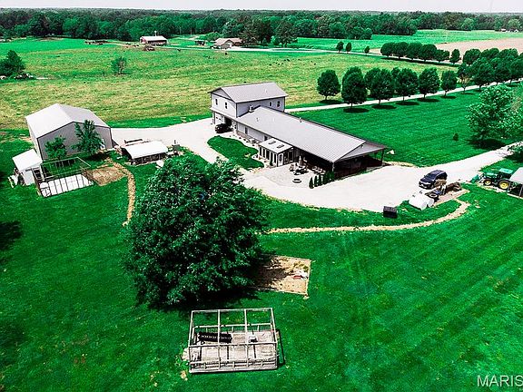 4th image of 6038 McCarty Rd