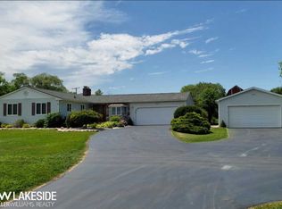 70727 Fisher Rd, Romeo, MI 48065