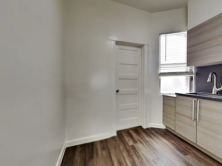 677 Ellis St — Photo 21