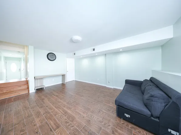 139 Kiswick Street image 21 of 31