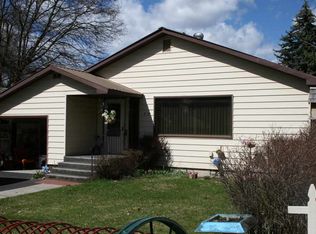 519 E A St, Deer Park, WA 99006