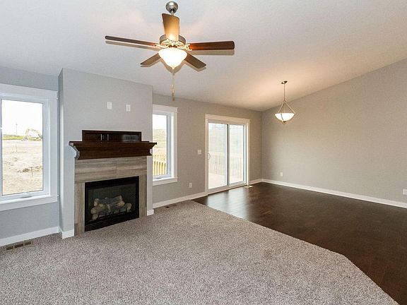 2nd image of 1110 Sioux Dr