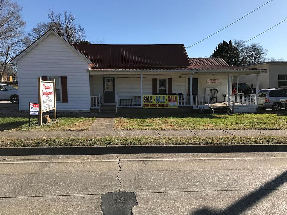 1st image of 904 Columbia Ave