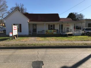 904 Columbia Ave, Glasgow, KY 42141