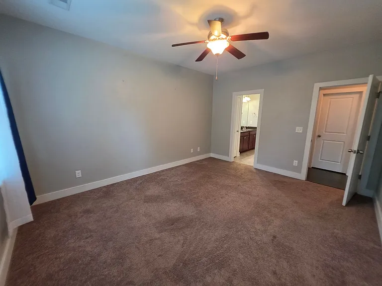 127 Rosewood Hills Dr — Photo 6
