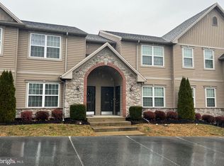 8426 Hilton St, Hummelstown, PA 17036