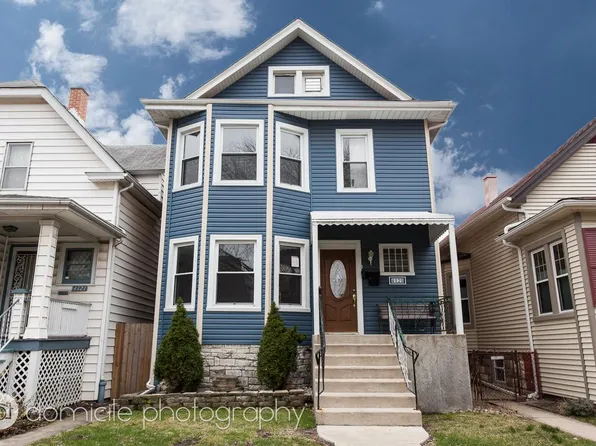 4125 W Cornelia Ave #1, Chicago, IL 60641