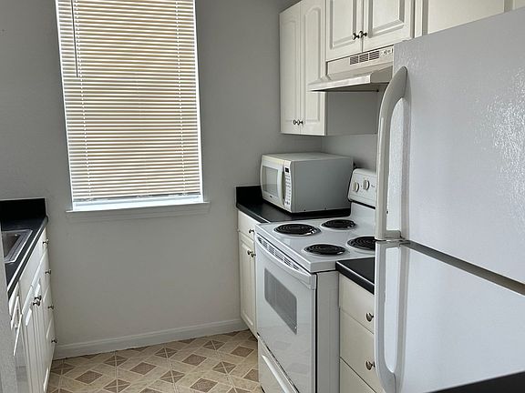 5th image of 860 N Orange Ave APT 463