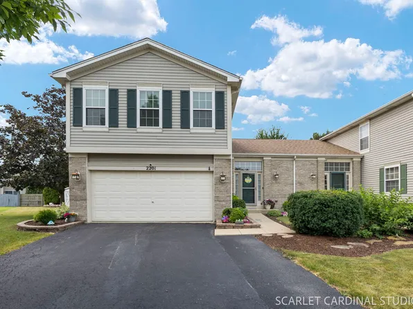 2201 Hollister Ct, Plainfield, IL 60586