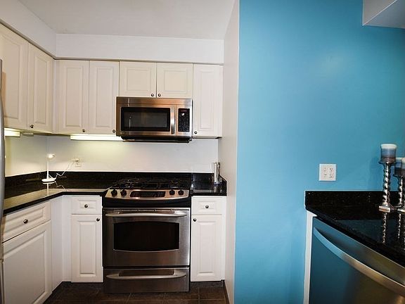 2nd image of 501 Commerce Dr Unit 2308