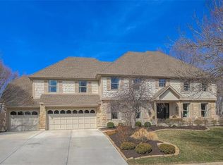 10446 W 125th Ter, Overland Park, KS 66213