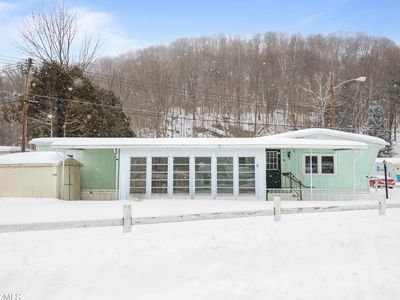 1 Pinnacle Ln, Adams, MA, 01220