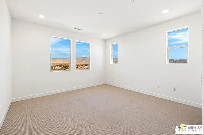 74246 Storke Dr — Photo 3