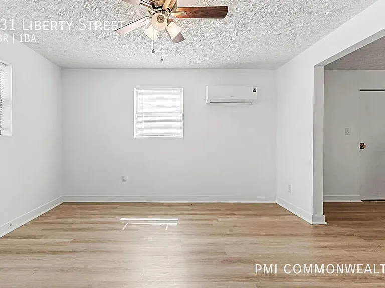 831 Liberty St #2 — Photo 7