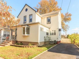71 Eastern Way, Rutherford, NJ 07070