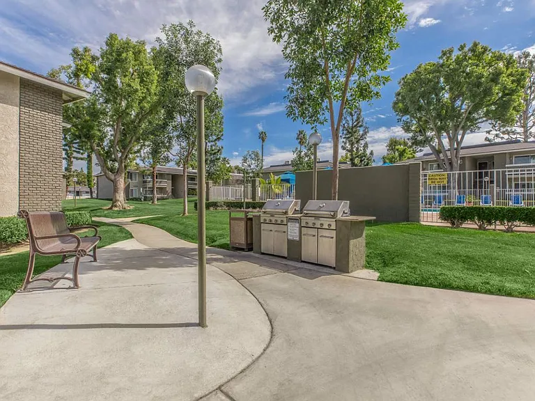 The Meadows Apartments — Photo 12