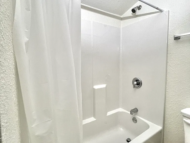 14475 Foothill Blvd #10 — Photo 15