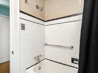 2734 Quakerbridge Rd, Trenton, NJ 08619