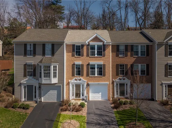 367 Murrays Ln, Pittsburgh, PA 15234