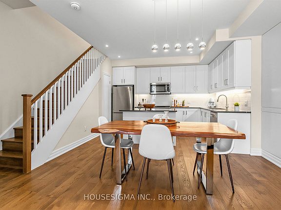 4th image of 1190 Cawthra Rd #615
