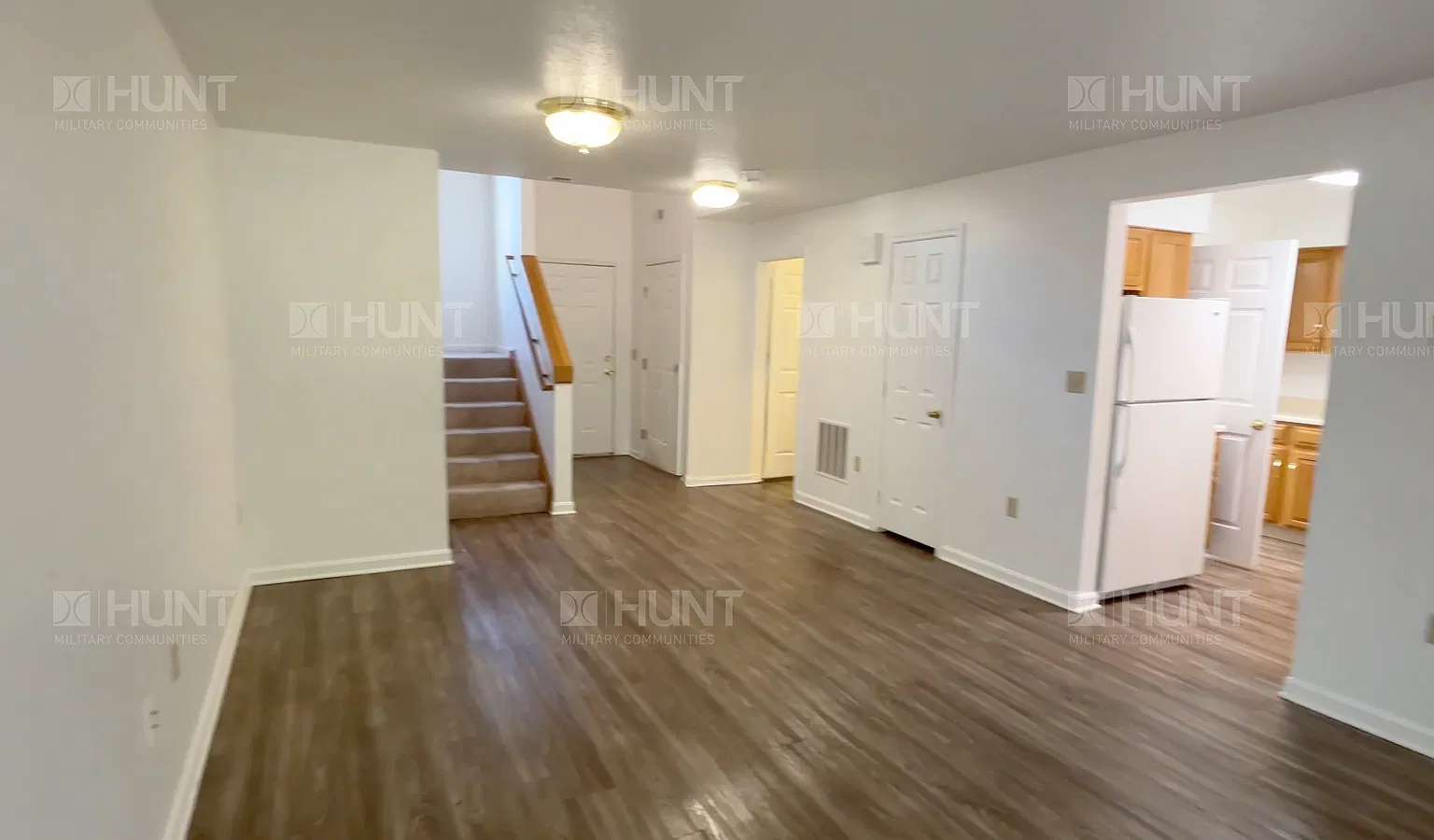 3 bed, 2.5 bath, 1200 sqft, $4,479 — Photo 4