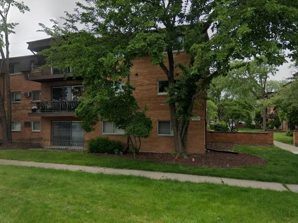 18550 Torrence Ave APT 19, Lansing, IL 60438