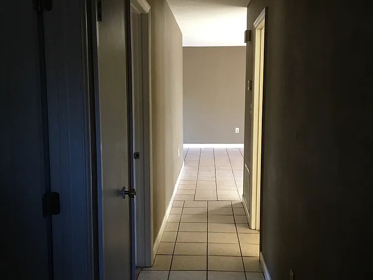 474 Elm St #474 — Photo 3