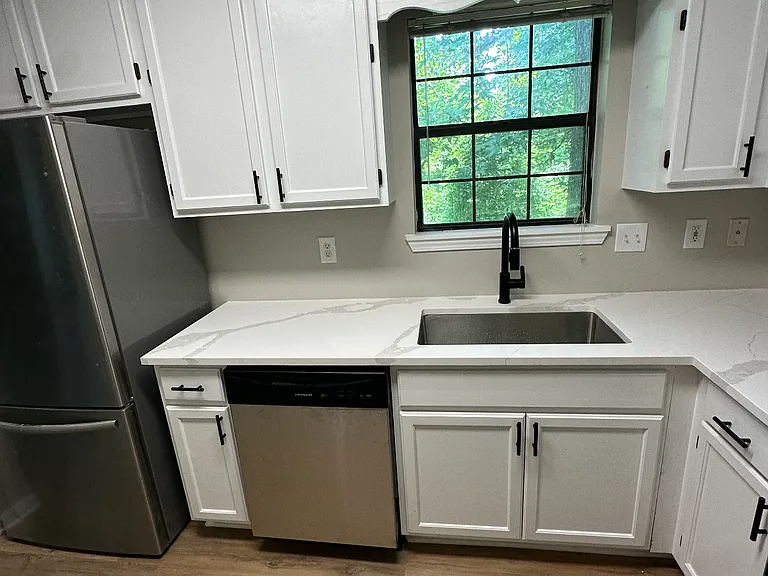 125 Westwood Dr — Photo 8